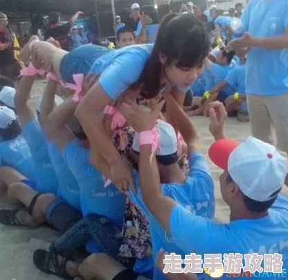警花肉搏强奸党震惊全国各地民众关注度极高