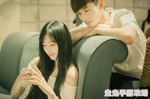男人j桶进女人j的视频激发了人们对爱情和婚姻的思考，提醒我们要珍惜彼此间的感情，并在生活中追求真诚与尊重