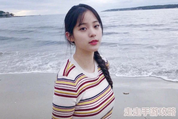 拍戏揉捏娇乳h近日引发热议网友纷纷讨论该场景是否过于露骨并对演员的表现给予了不同评价