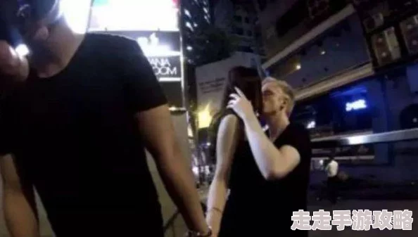 男人和女人做a免费视频最近爆红网络平台观看量破亿