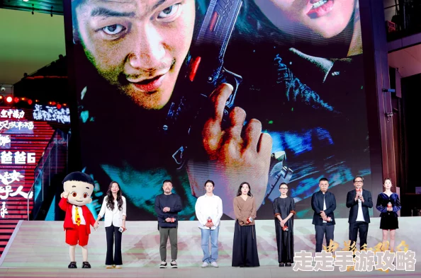 a级黄大片最近上映的电影中加入了全息投影技术，让观众身临其境